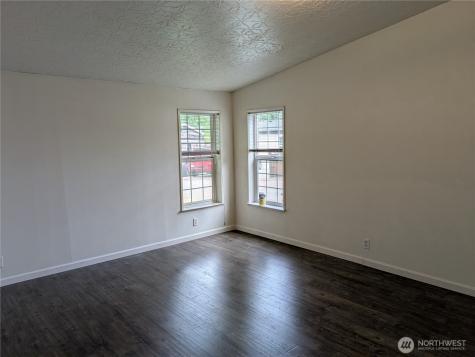 14206 124th Street Ct E Puyallup WA 98374