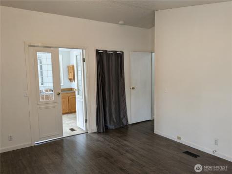 14206 124th Street Ct E Puyallup WA 98374