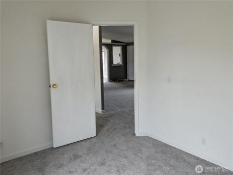 14206 124th Street Ct E Puyallup WA 98374