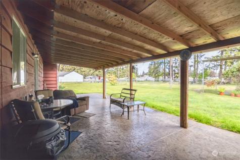 2515 176th Street E Tacoma WA 98445