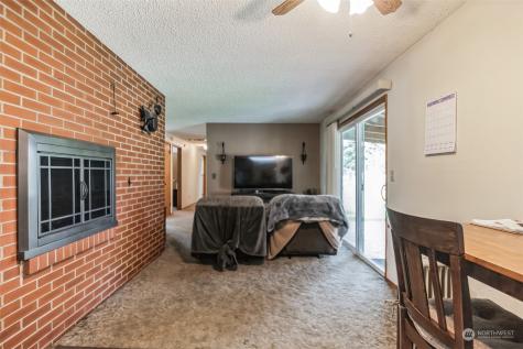 2515 176th Street E Tacoma WA 98445