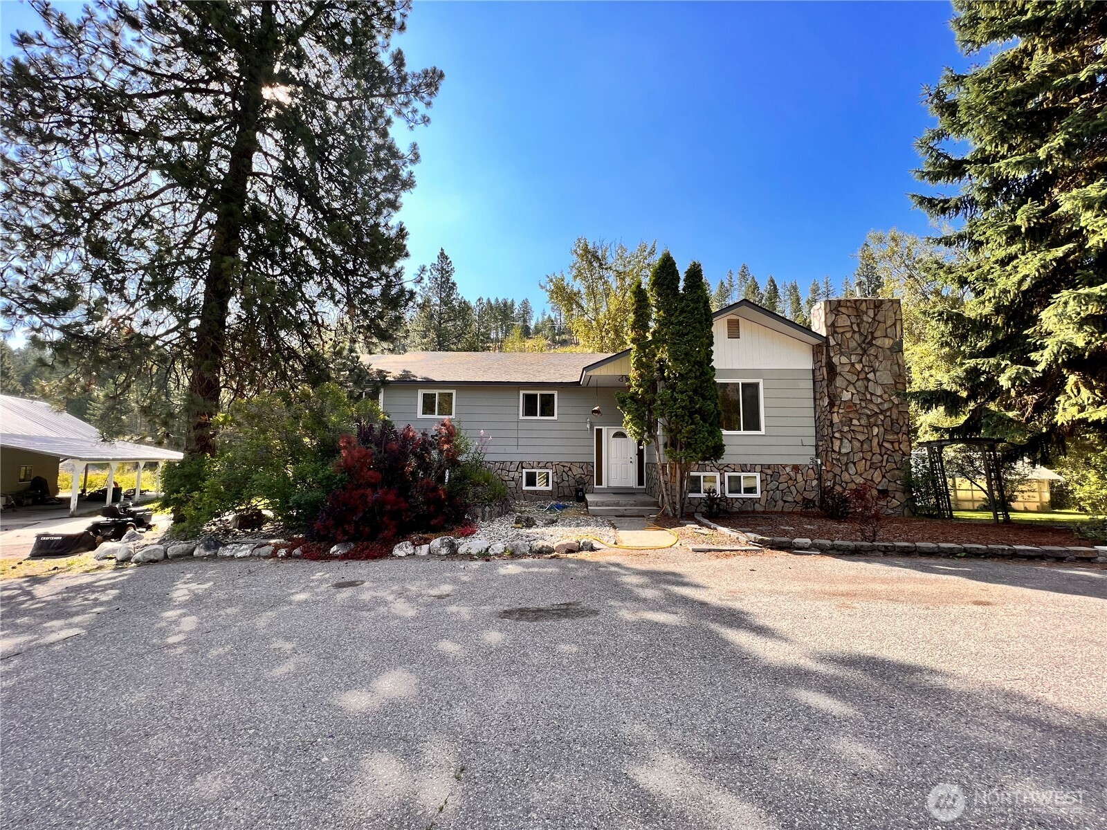 17320 N Highway 21 N Malo WA 99150