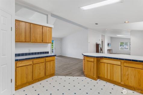 1287 Oceano Drive Grayland WA 98547
