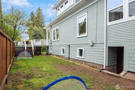5023 SW Prince Street Seattle WA 98116