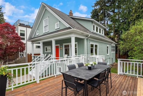 5023 SW Prince Street Seattle WA 98116