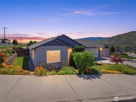 573 S James Avenue East Wenatchee WA 98802