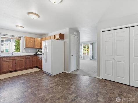 573 S James Avenue East Wenatchee WA 98802