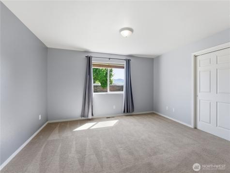 573 S James Avenue East Wenatchee WA 98802
