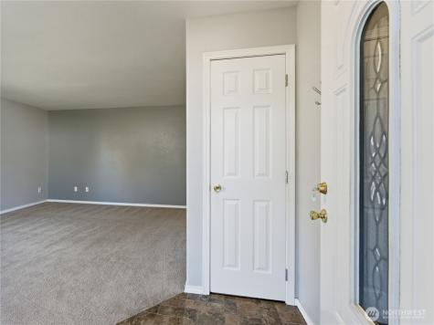 573 S James Avenue East Wenatchee WA 98802