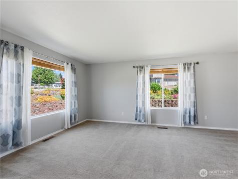 573 S James Avenue East Wenatchee WA 98802
