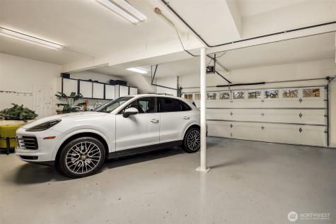 4020 Lake Washington Boulevard SE Bellevue WA 98006