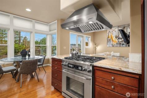 4020 Lake Washington Boulevard SE Bellevue WA 98006