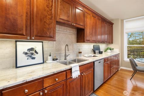 4020 Lake Washington Boulevard SE Bellevue WA 98006