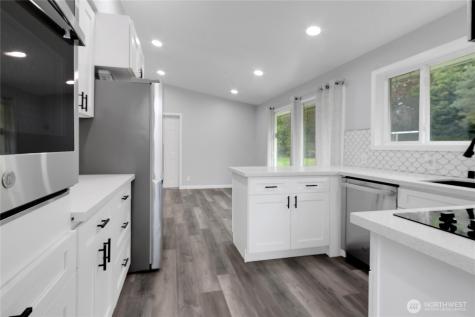 10524 43rd Street Ct E Edgewood WA 98372