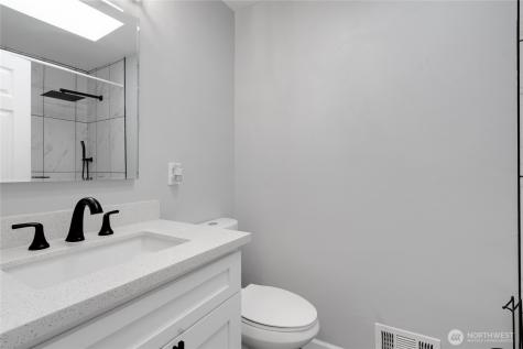 10524 43rd Street Ct E Edgewood WA 98372