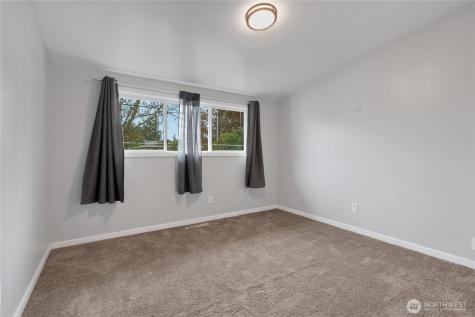 10524 43rd Street Ct E Edgewood WA 98372