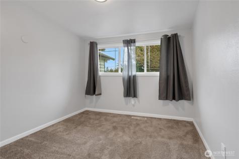 10524 43rd Street Ct E Edgewood WA 98372