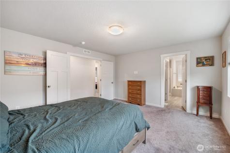 2021 Branch Creek Drive Longview WA 98632
