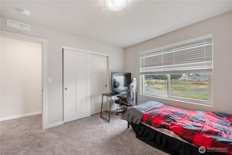 2021 Branch Creek Drive Longview WA 98632