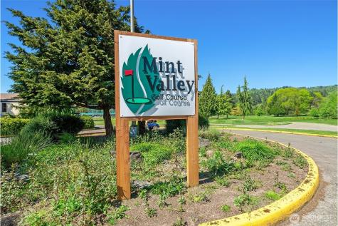 2021 Branch Creek Drive Longview WA 98632