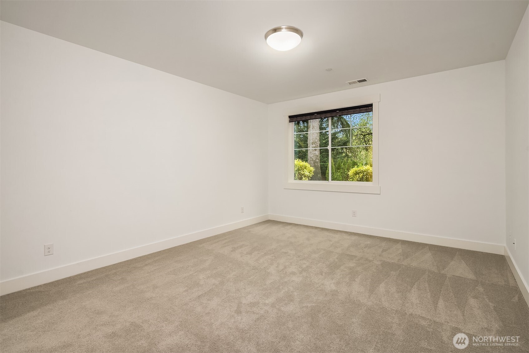2005 105th Avenue NE Bellevue WA 98004