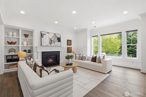 2005 105th Avenue NE Bellevue WA 98004