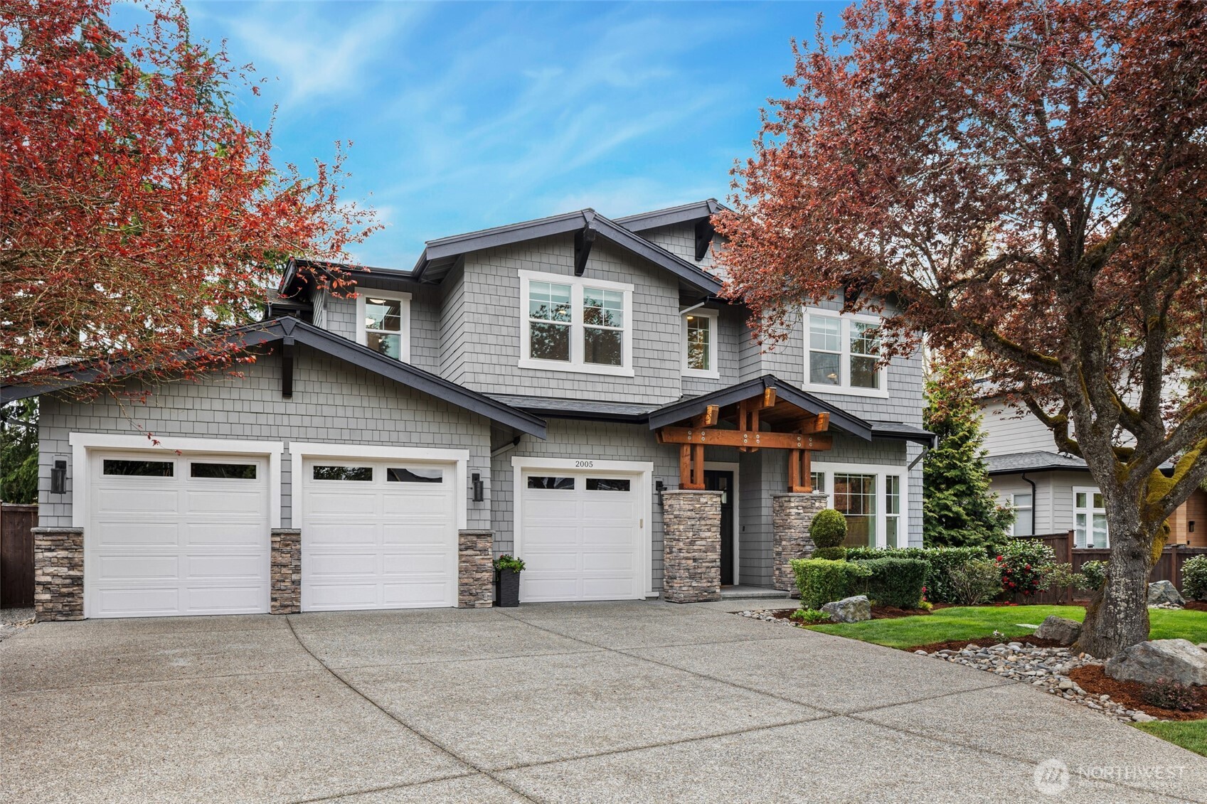 2005 105th Avenue NE Bellevue WA 98004