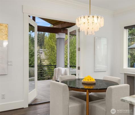 2005 105th Avenue NE Bellevue WA 98004