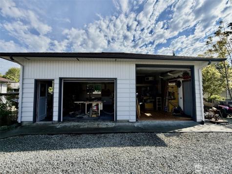 12648 Markwood Road Burlington WA 98233