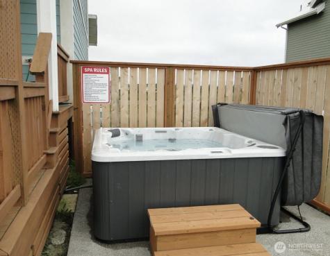289 Marine View Drive SE Ocean Shores WA 98569