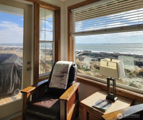289 Marine View Drive SE Ocean Shores WA 98569