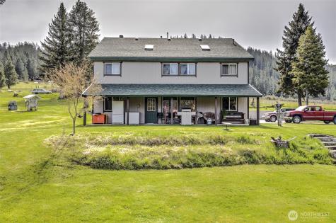 6731 River Way Fruitland WA 99129