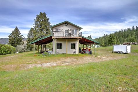 6731 River Way Fruitland WA 99129