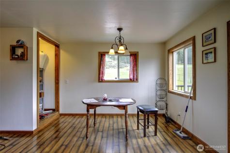 6731 River Way Fruitland WA 99129