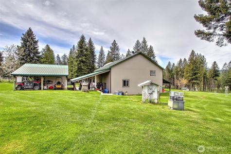6731 River Way Fruitland WA 99129
