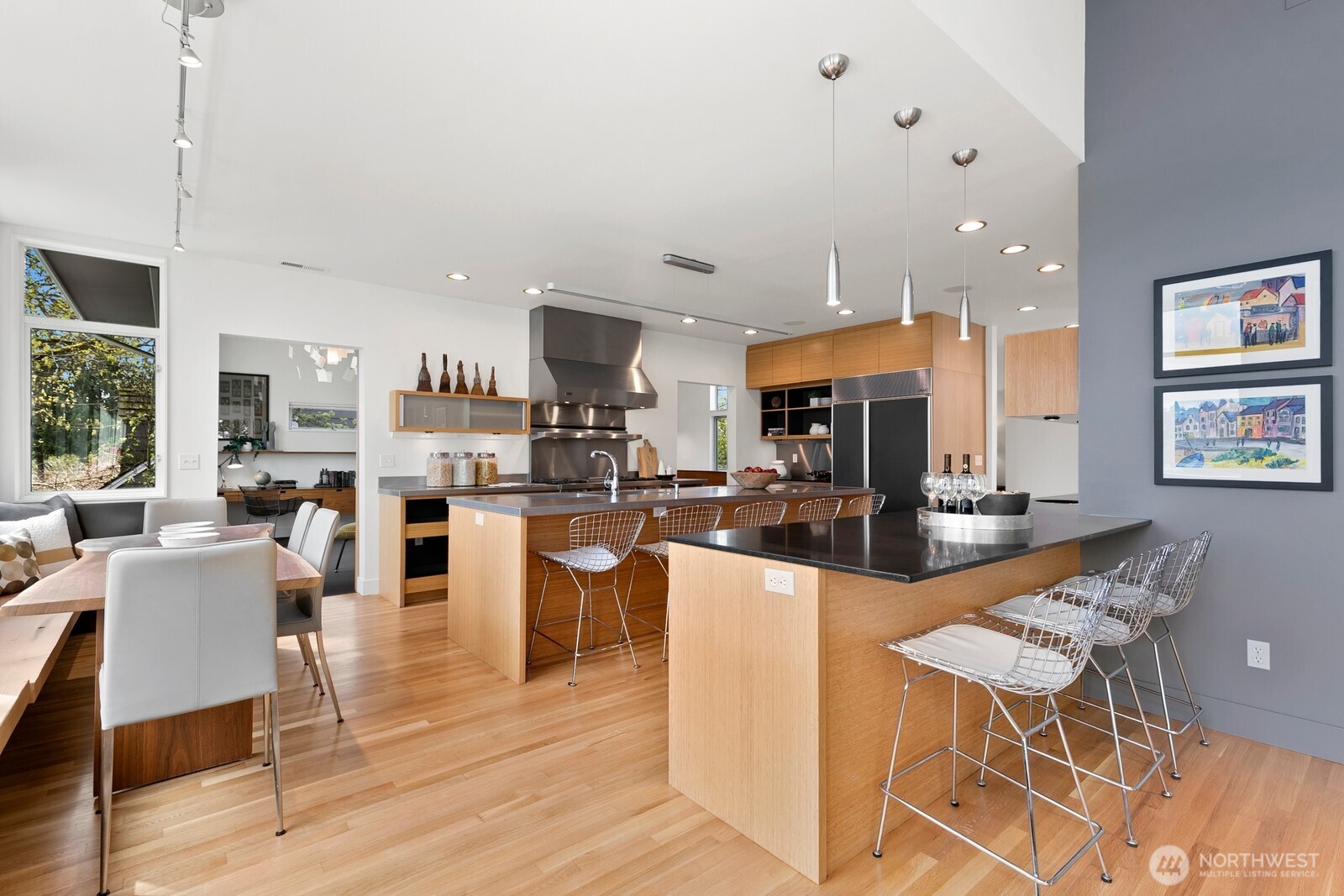1549 Magnolia Way W Seattle WA 98199