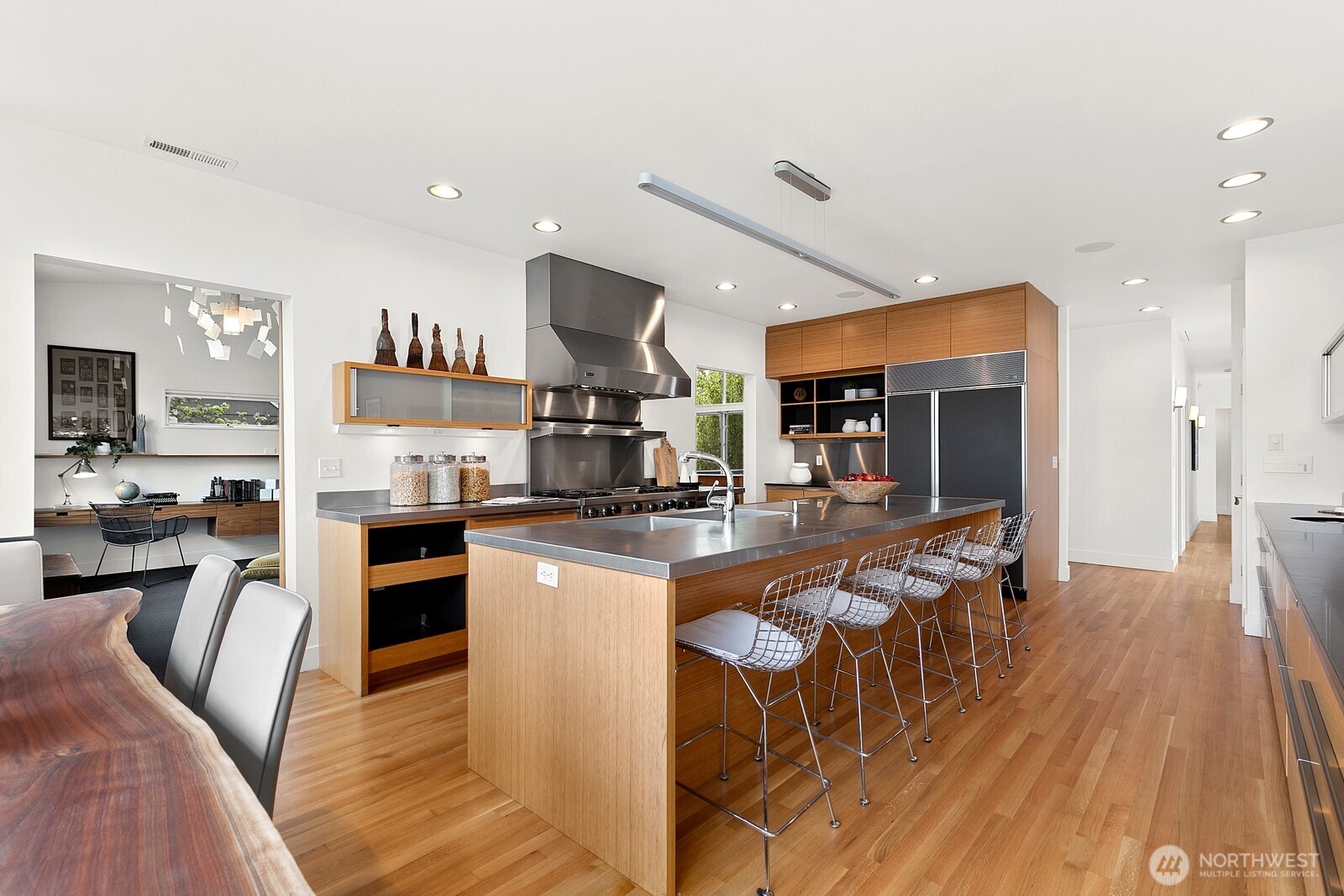 1549 Magnolia Way W Seattle WA 98199