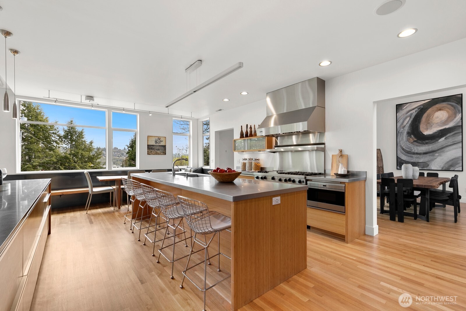 1549 Magnolia Way W Seattle WA 98199
