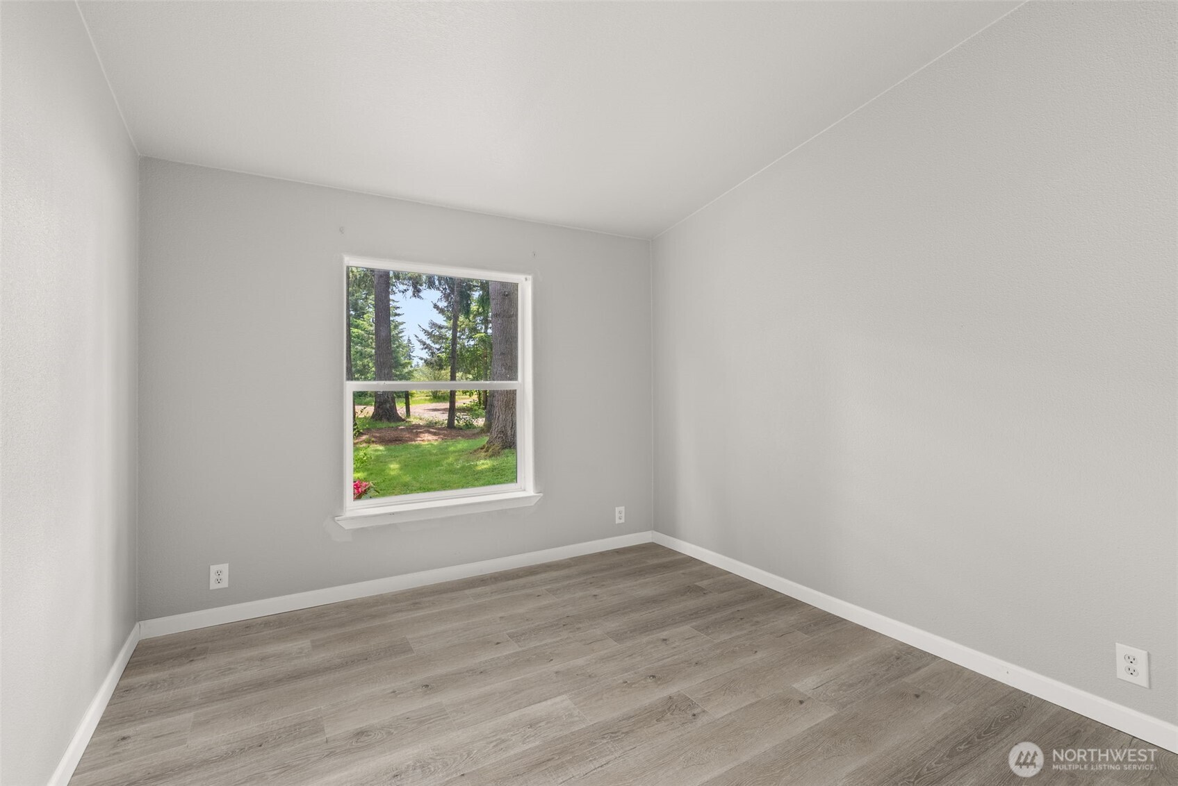 17340 Sargent Rd SW Rochester WA 98579