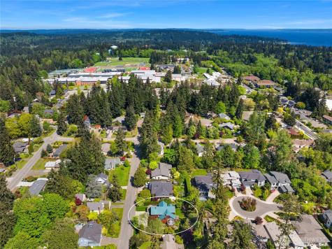 932 NW Nakata Avenue Bainbridge Island WA 98110