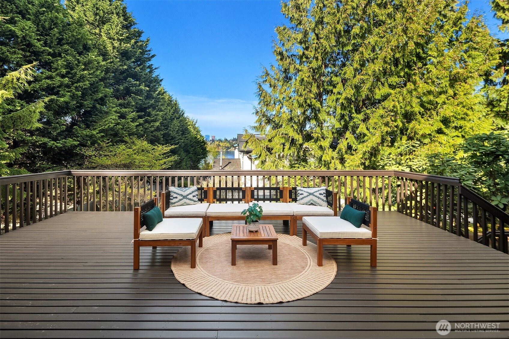 8438 N Mercer Way Mercer Island WA 98040