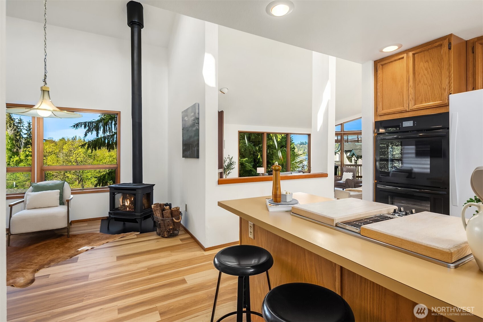 8438 N Mercer Way Mercer Island WA 98040