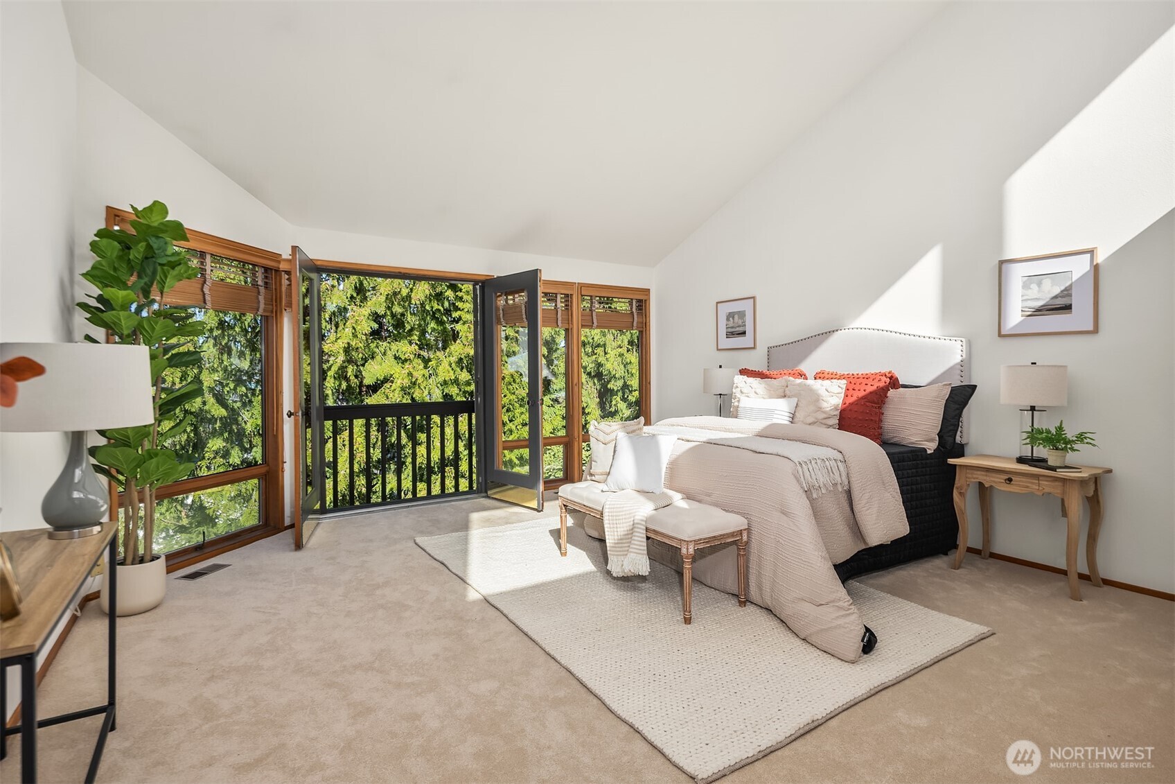 8438 N Mercer Way Mercer Island WA 98040