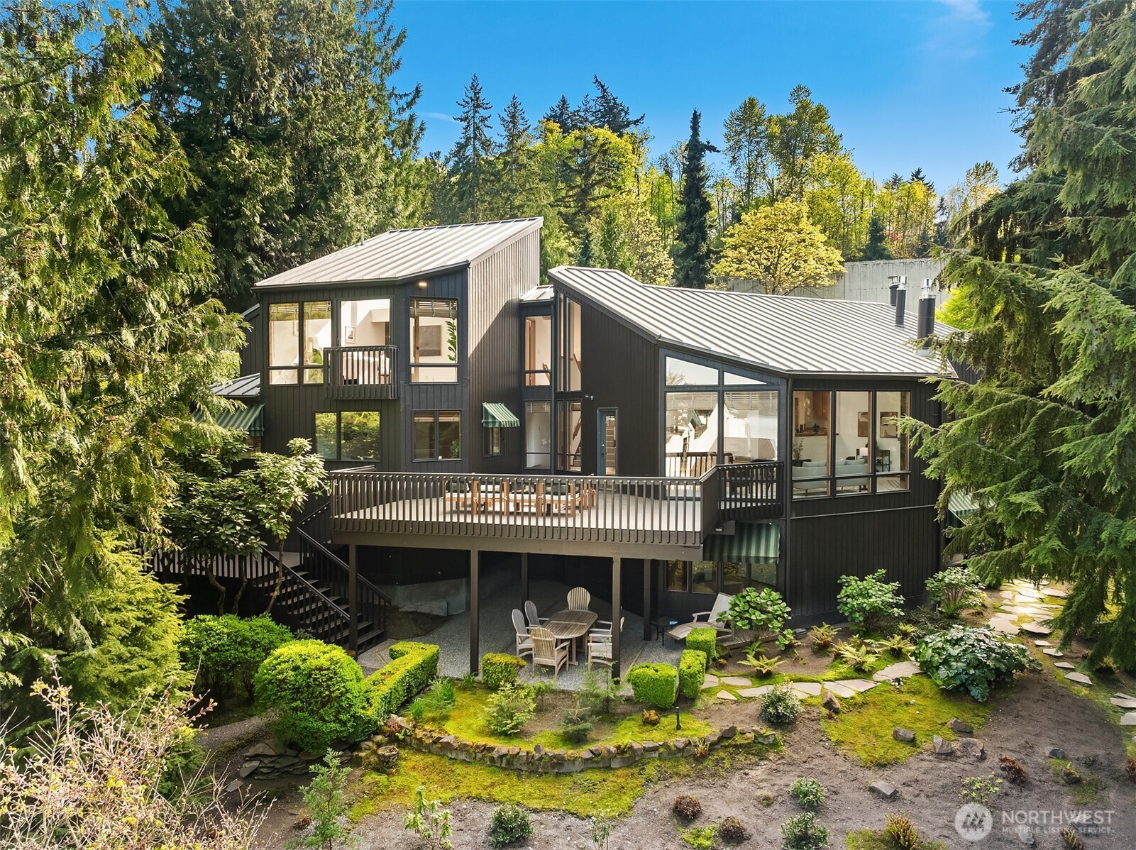 8438 N Mercer Way Mercer Island WA 98040