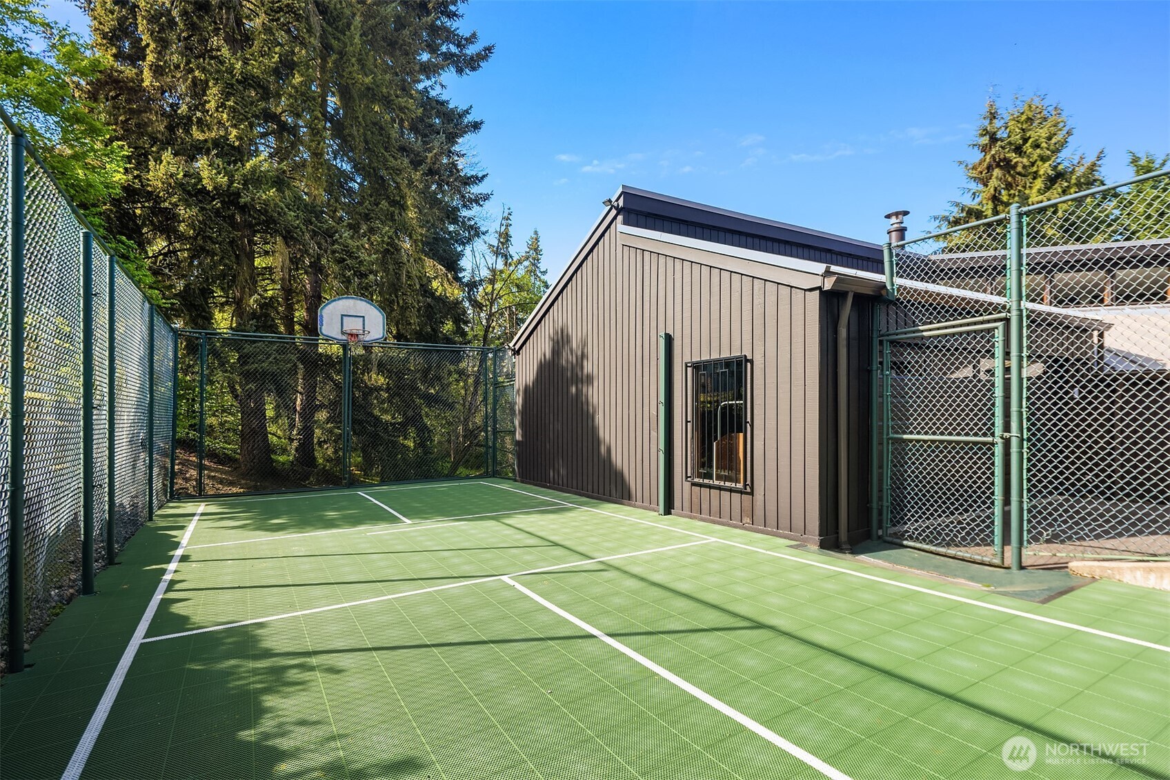 8438 N Mercer Way Mercer Island WA 98040