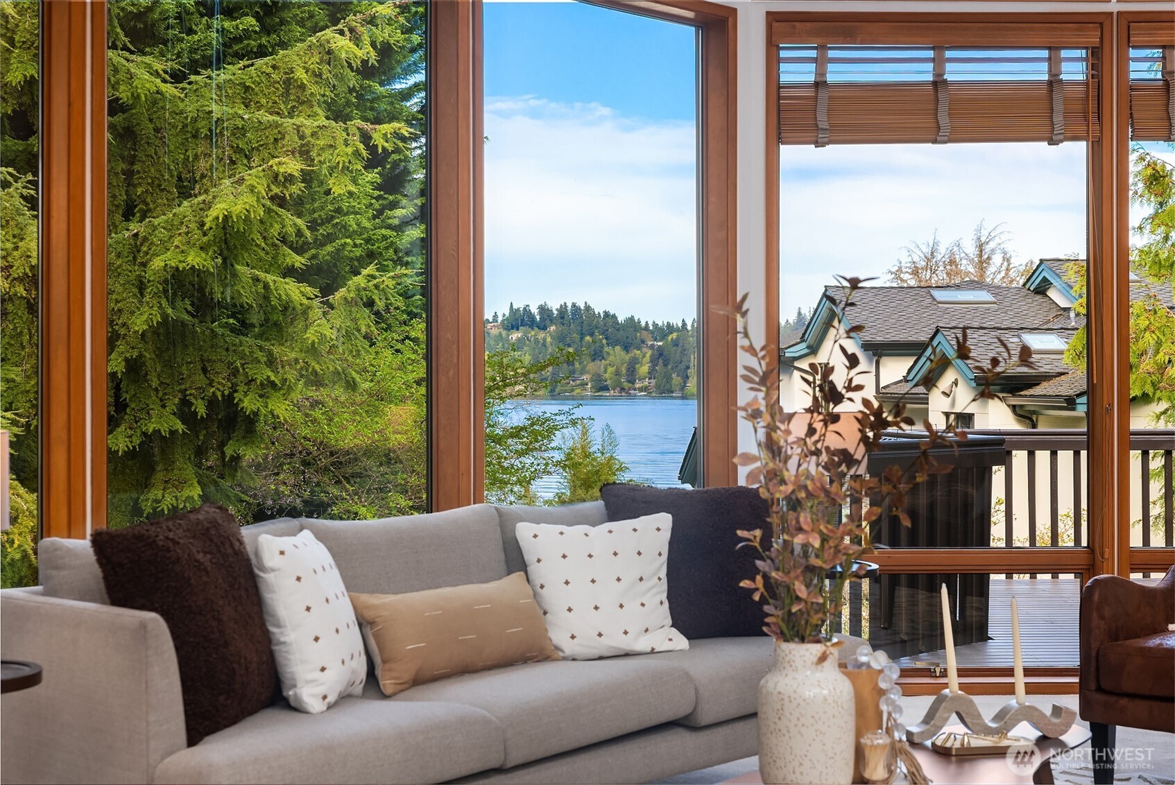 8438 N Mercer Way Mercer Island WA 98040