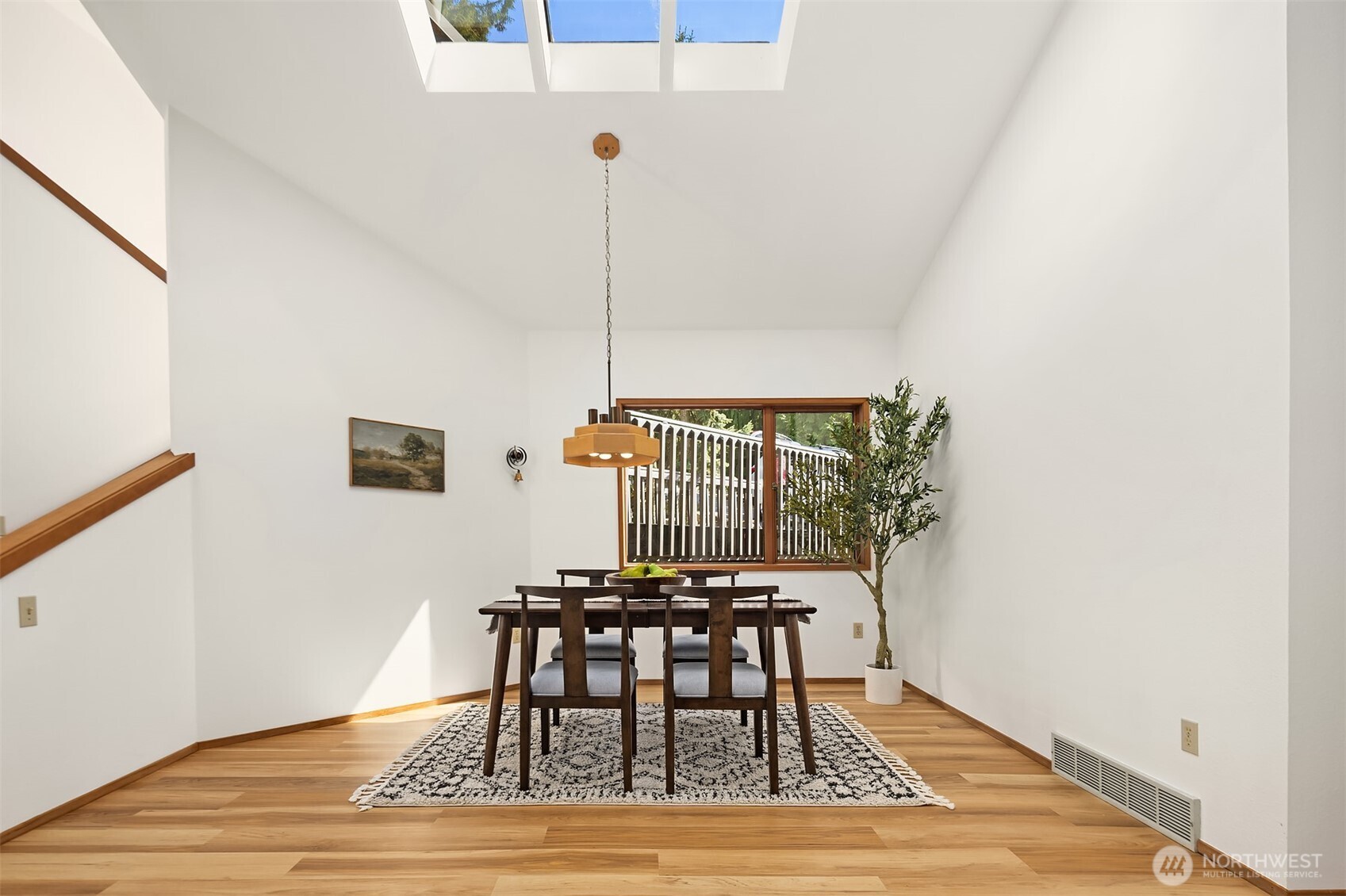 8438 N Mercer Way Mercer Island WA 98040