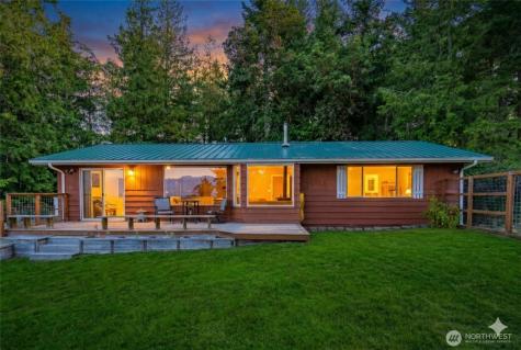 71 Quinault Lp Port Townsend WA 98368