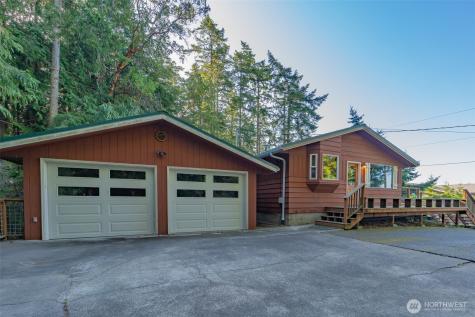 71 Quinault Lp Port Townsend WA 98368