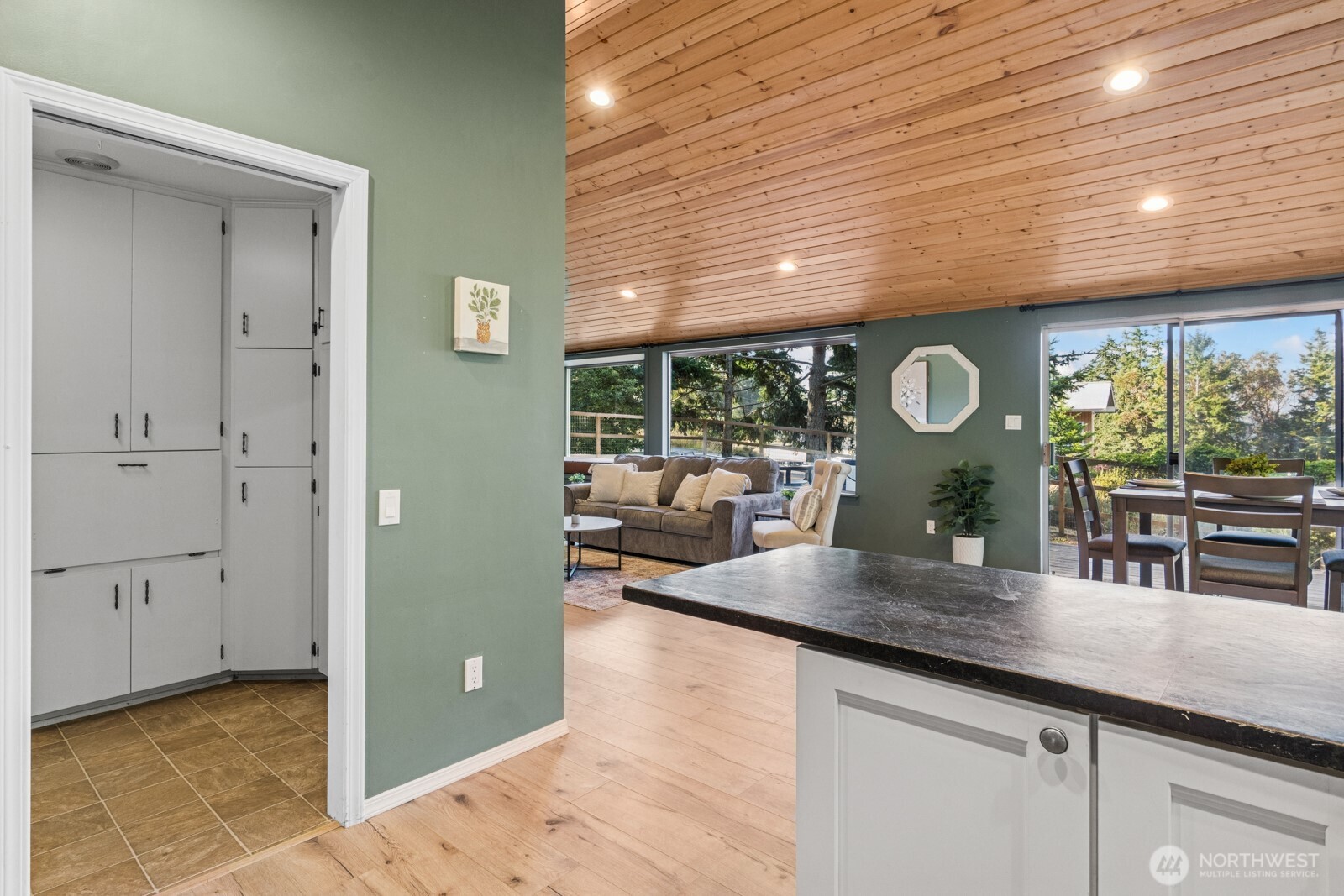 71 Quinault Lp Port Townsend WA 98368
